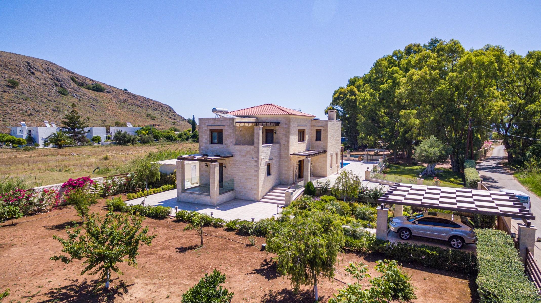 Villa and stone construction  in Crete- Kyriakidis Construction Company 